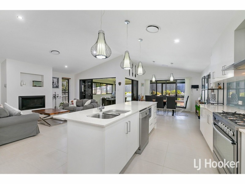 12 Amphora Street, Mount Cotton QLD 4165