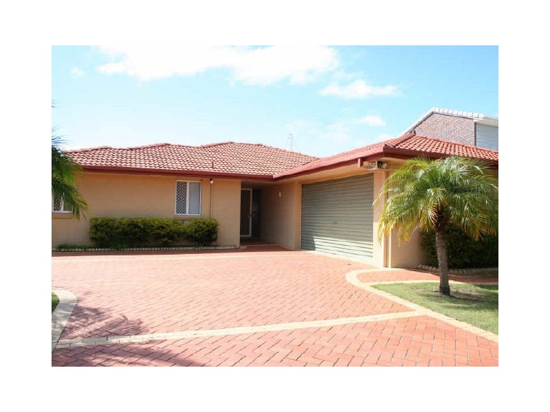 11 Bollard Court, Raby Bay QLD 4163