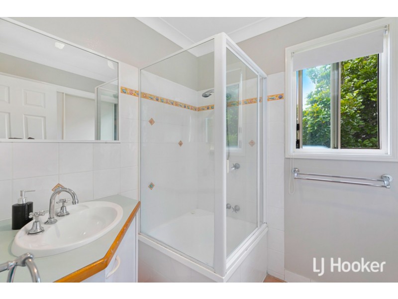 1 Phillip Street, Redland Bay QLD 4165