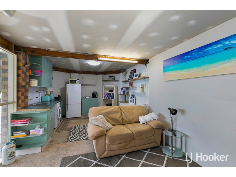 1 Phillip Street, Redland Bay QLD 4165