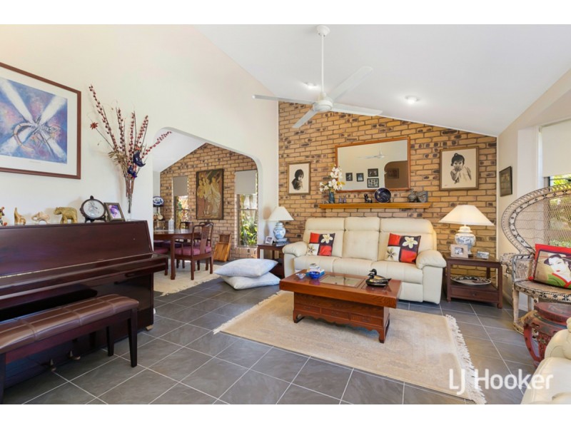 21 Orana Street, Victoria Point QLD 4165