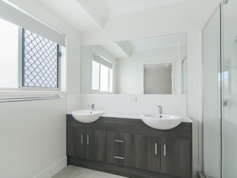 29 Condamine Crescent, Thornlands QLD 4164