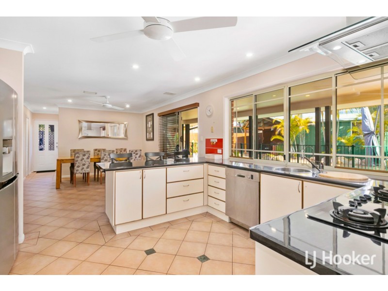 1 Cassie Court, Victoria Point QLD 4165