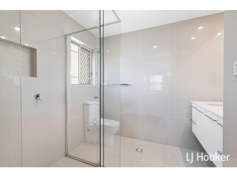 1 Cassie Court, Victoria Point QLD 4165