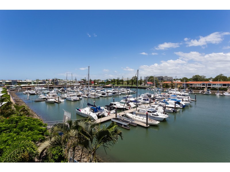 51 Raby Bay Quays/13 Esperance Court, Raby Bay QLD 4163