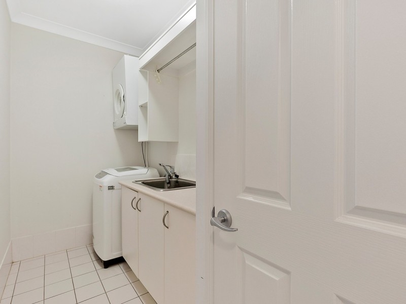 51 Raby Bay Quays/13 Esperance Court, Raby Bay QLD 4163