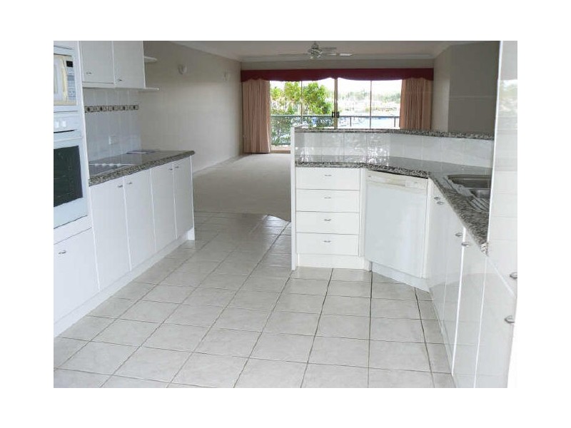 28/10 Esperance Court, Raby Bay QLD 4163