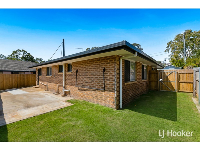 35 Mergowie Drive, Cleveland QLD 4163