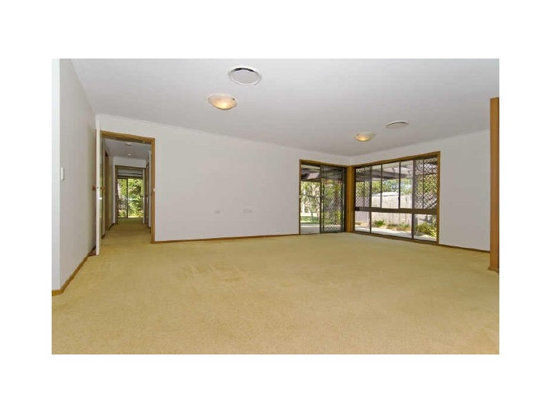 6 Capricorn Drive, Cleveland QLD 4163