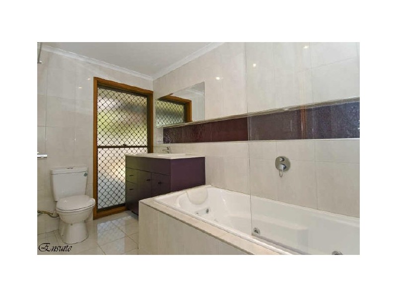 6 Capricorn Drive, Cleveland QLD 4163