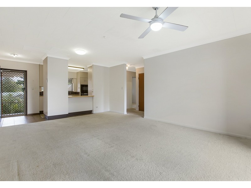 18/11 Wharf Street, Cleveland QLD 4163
