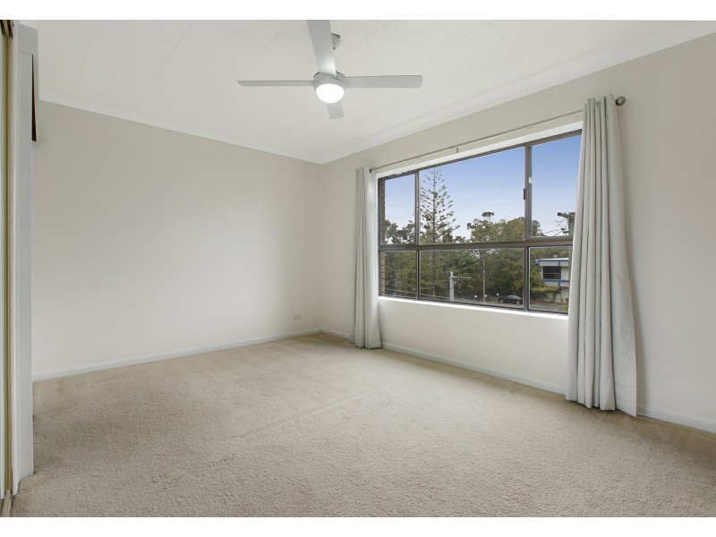 18/11 Wharf Street, Cleveland QLD 4163