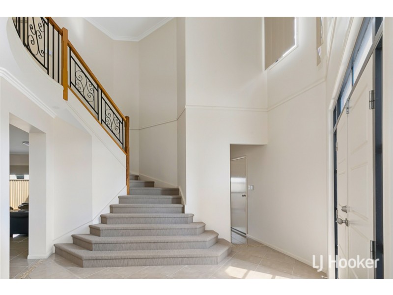 15 Douro Road, Wellington Point QLD 4160