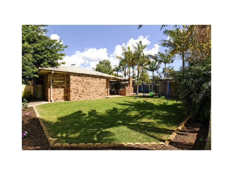 30 Sylvania St, Wellington Point QLD 4160