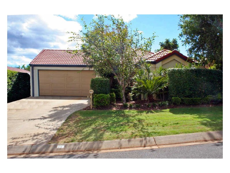 10 Lucy Court, Ormiston QLD 4160