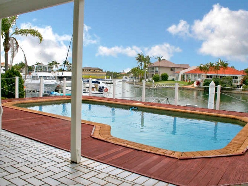 19 Sentinel Court, Raby Bay QLD 4163