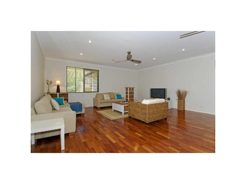 5 Hawkins Place, Thornlands QLD 4164