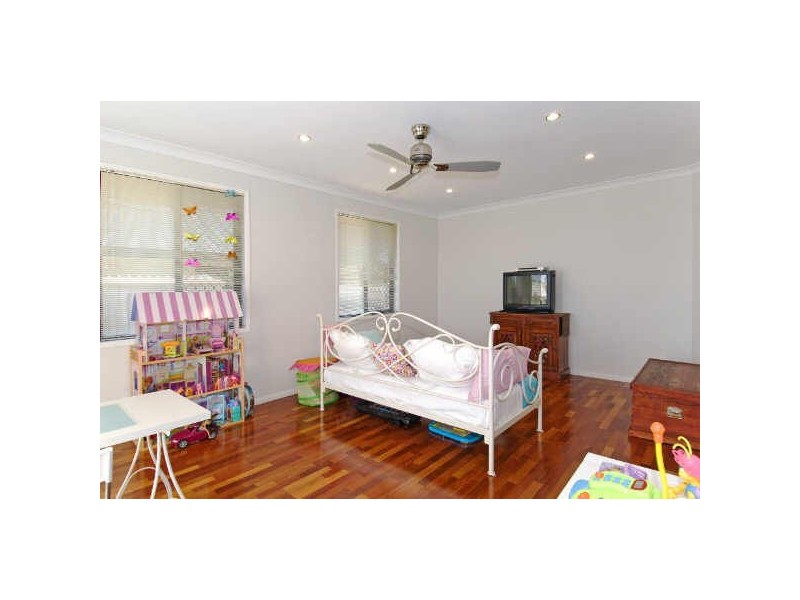 5 Hawkins Place, Thornlands QLD 4164
