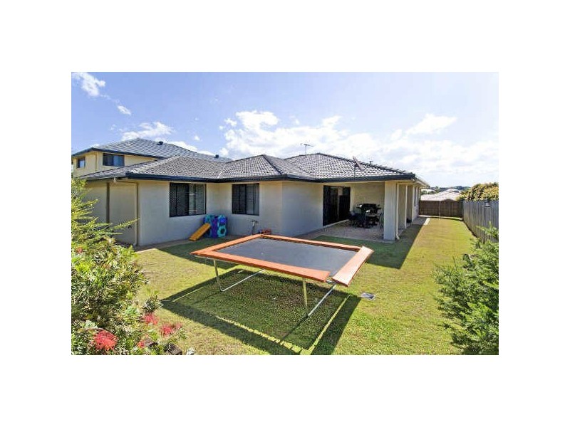 5 Hawkins Place, Thornlands QLD 4164