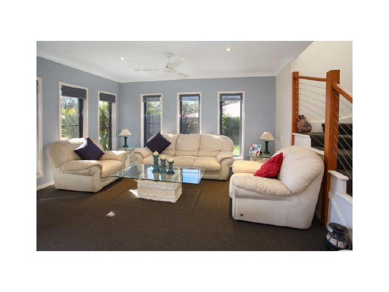 13 Syracuse Street, Redland Bay QLD 4165