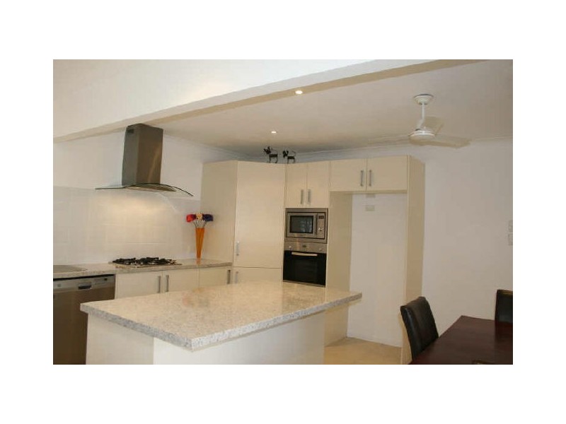 7 Waratah Avenue, Victoria Point QLD 4165