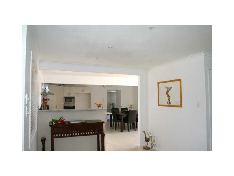 7 Waratah Avenue, Victoria Point QLD 4165