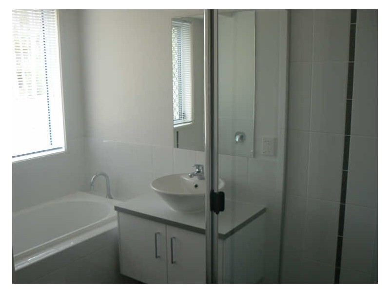 88 Ebony Crescent, Redland Bay QLD 4165