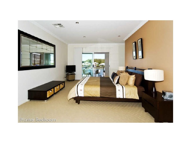 11 Nocturne Lane, Coomera QLD 4209