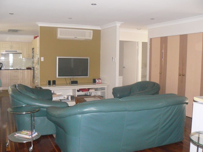 151 Smith Street, Cleveland QLD 4163