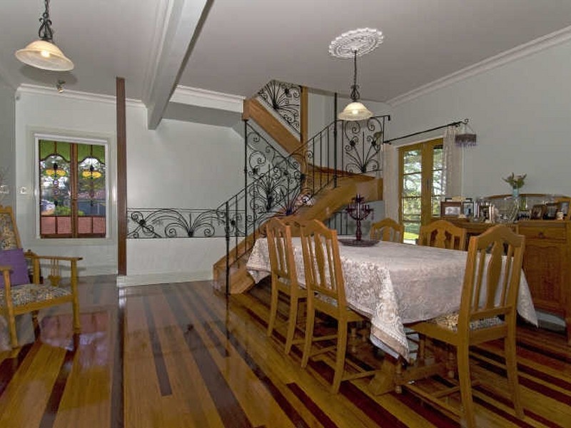 6 Apsley Street, Wellington Point QLD 4160