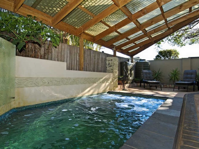 6 Apsley Street, Wellington Point QLD 4160