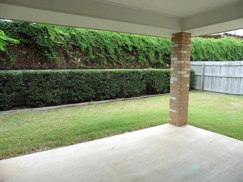 2/239 Queen Street, Cleveland QLD 4163