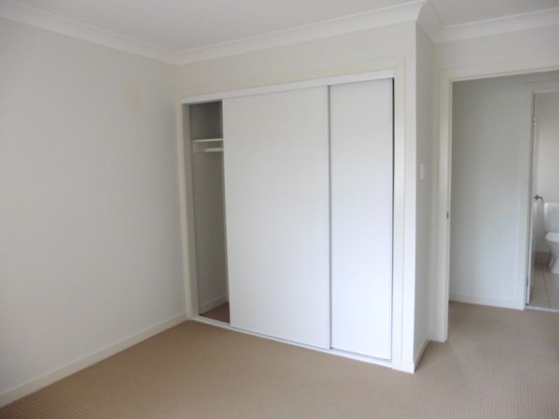 2/239 Queen Street, Cleveland QLD 4163