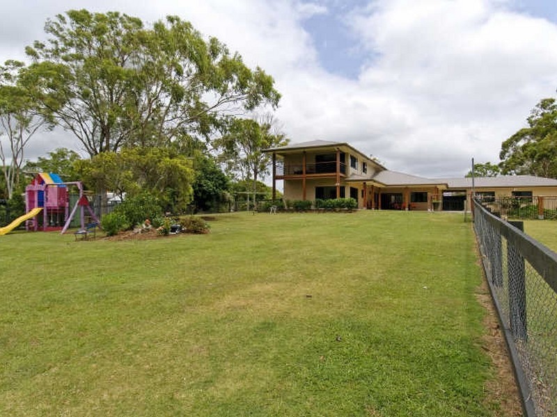 22 Trundle Road, Thornlands QLD 4164