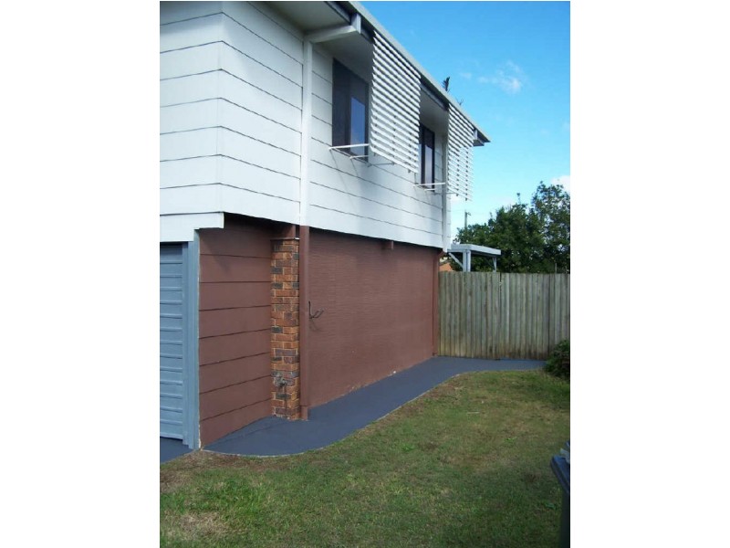 16 Joslin Street, Birkdale QLD 4159