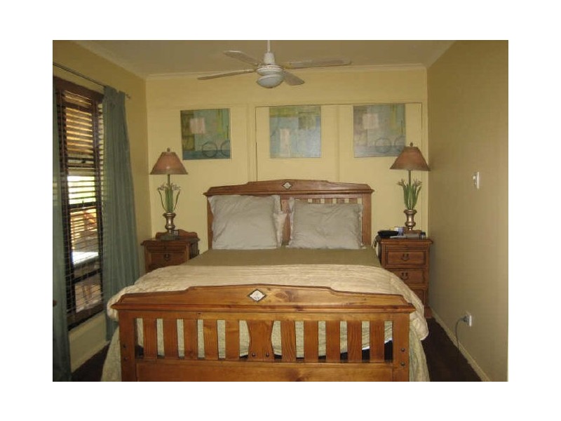 13 Zephyr Street, Russell Island QLD 4184