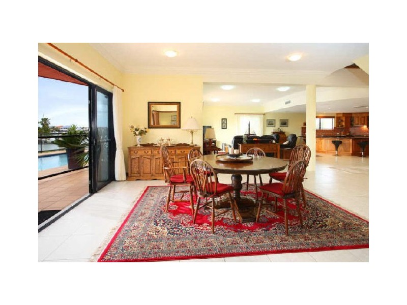 29 Sternlight Court, Raby Bay QLD 4163