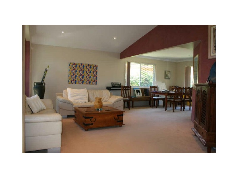 6 Morris Street, Ormiston QLD 4160