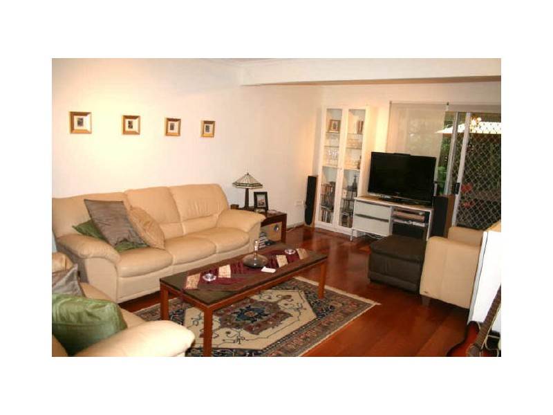 14/12 Queen Street, Cleveland QLD 4163