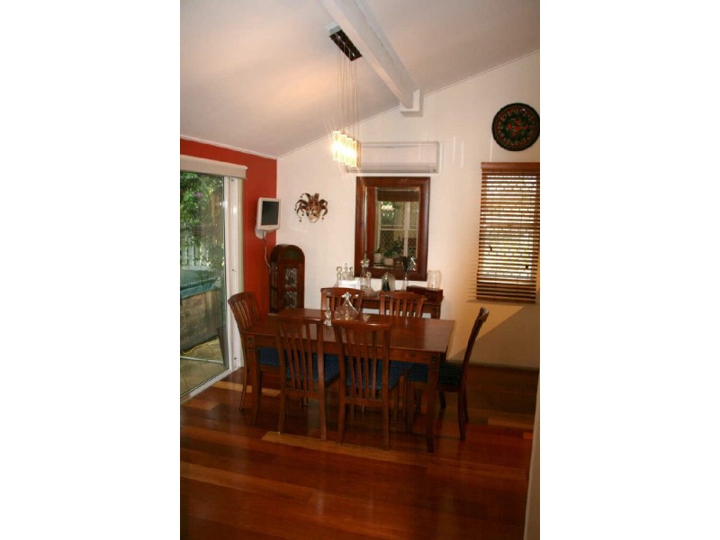 14/12 Queen Street, Cleveland QLD 4163