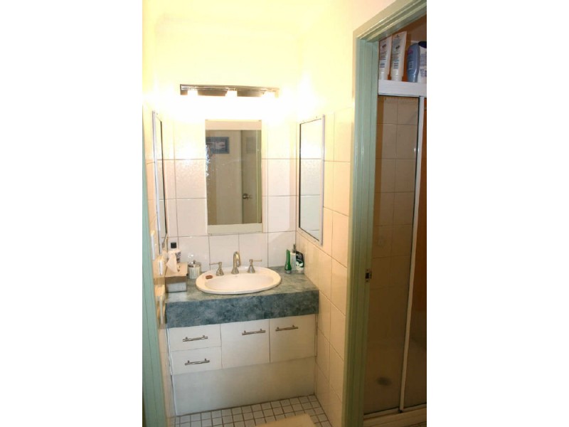 14/12 Queen Street, Cleveland QLD 4163