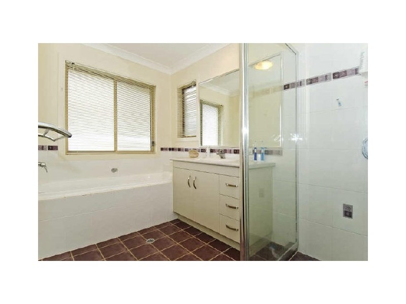 18 Whitby Place, Thornlands QLD 4164