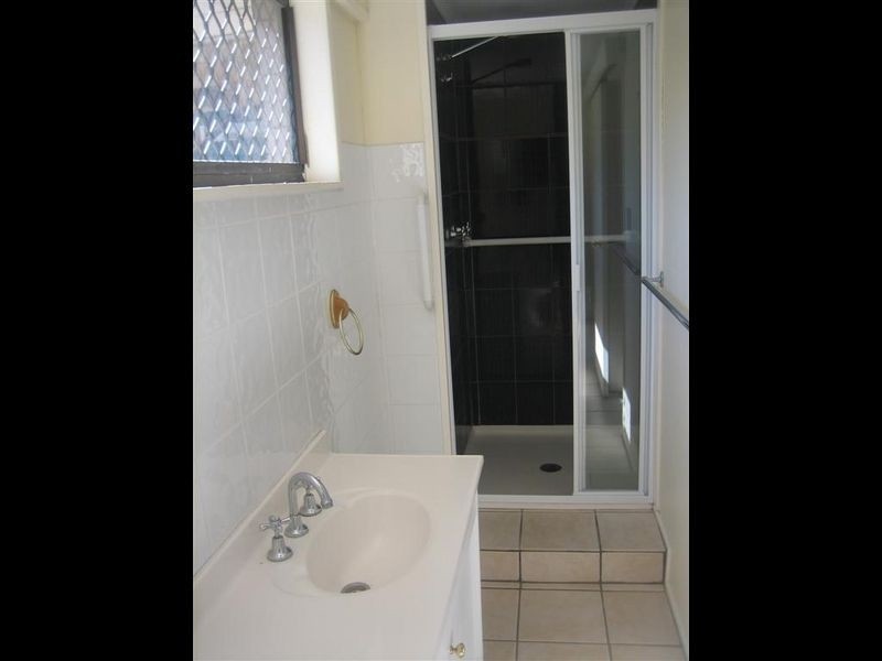 24 Coburg Street East, Cleveland QLD 4163