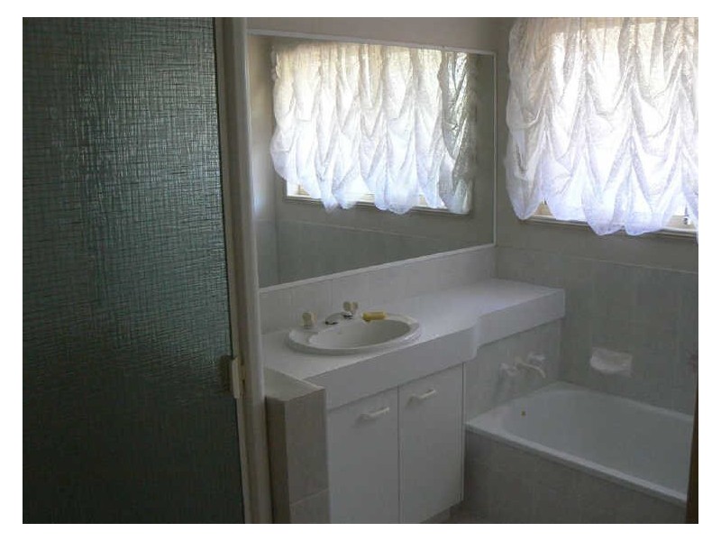 5 Oak Street, Victoria Point QLD 4165