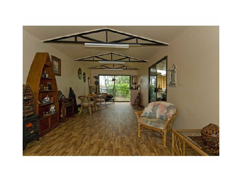 20 Muriel Street, Redland Bay QLD 4165