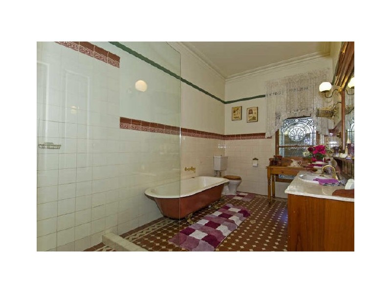 20 Muriel Street, Redland Bay QLD 4165