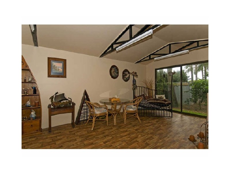 20 Muriel Street, Redland Bay QLD 4165