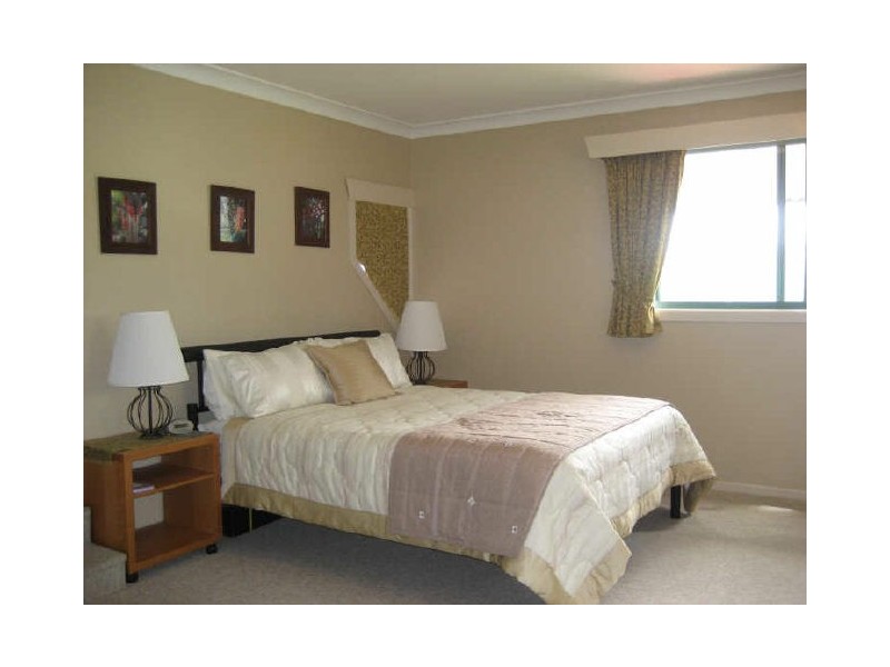 114 Channel Street, Russell Island QLD 4184
