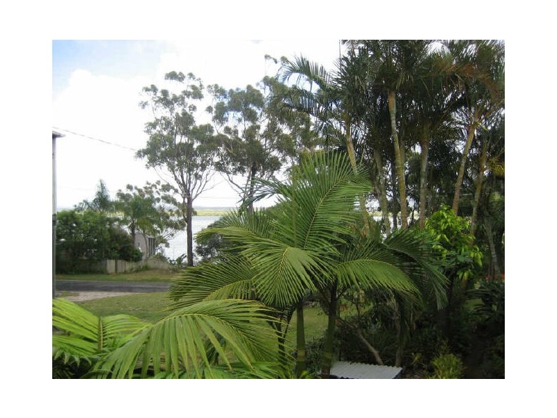 114 Channel Street, Russell Island QLD 4184