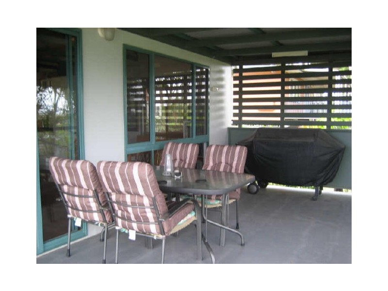 114 Channel Street, Russell Island QLD 4184